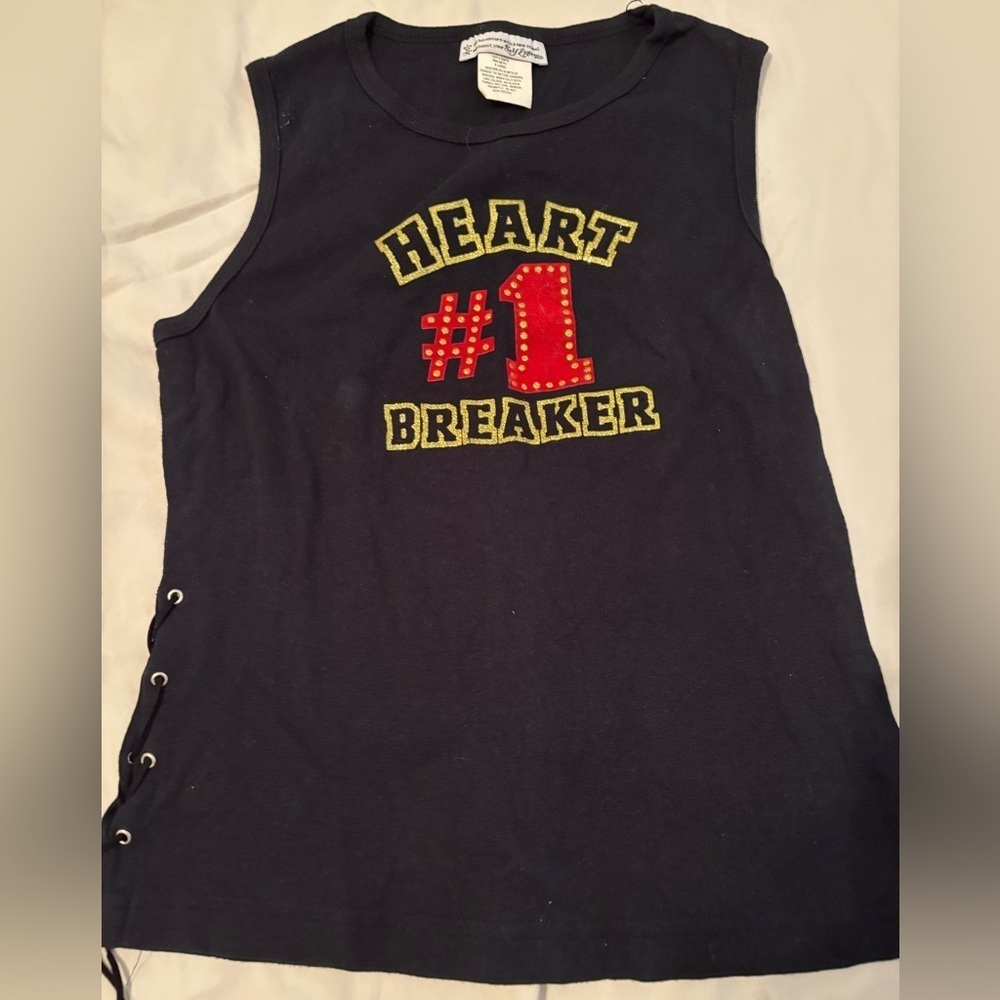 Heart breaker tank top xl